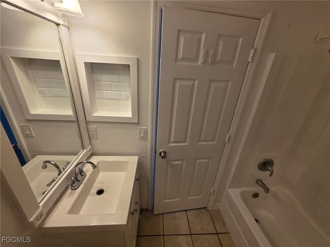 Photo - 1248 Columbus Blvd