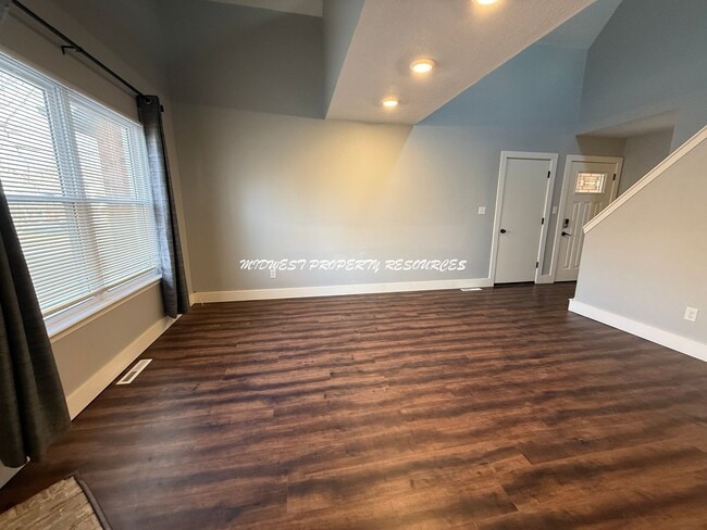 Photo - Spacious 4 Bedroom, 2 Bath Home for Lease in Lee's Summit, MO