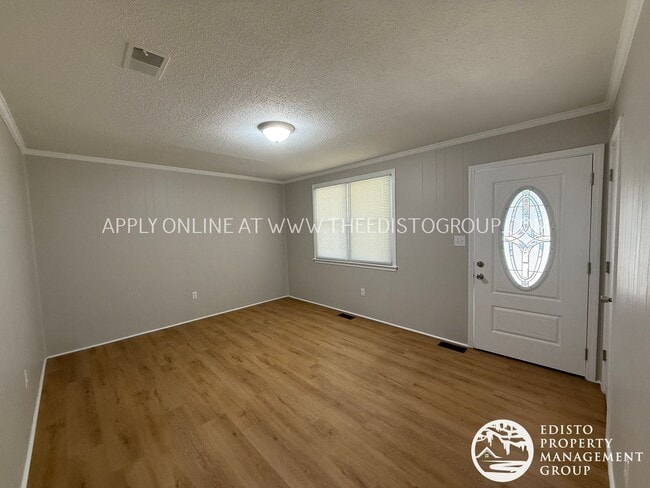 Photo - 3BR / 1.5BA Home in Quiet Orangeburg Neigh...