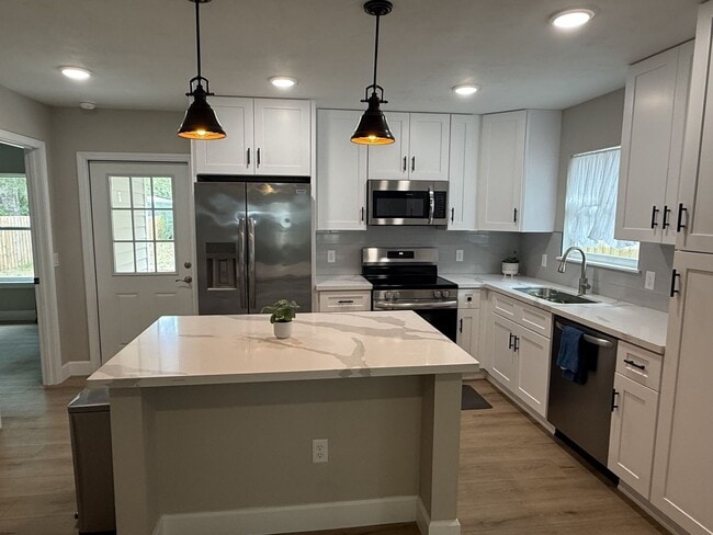 Photo - 3 Bedroom 2 Bath In Alachua