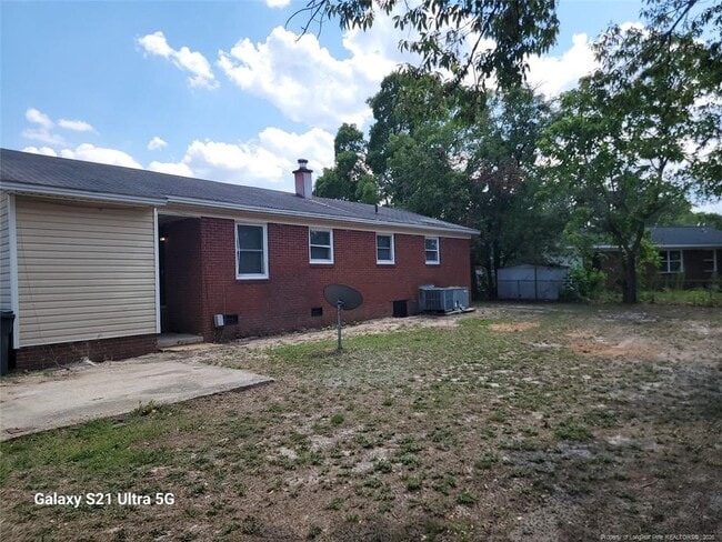 1403 Morrison Ave