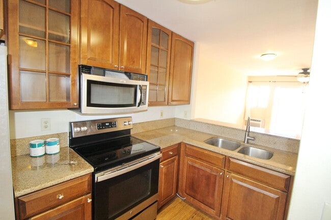 Photo - Iao Parkside - In the Heart of Wailuku-  G...