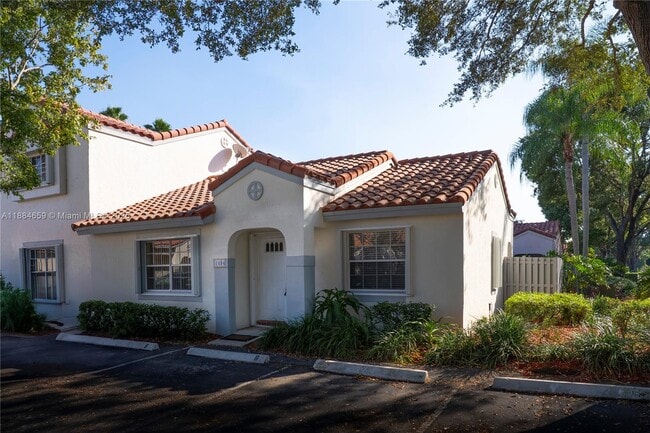 Building Photo - 1494 Springside Dr