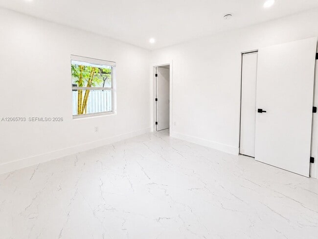 Photo - 3312 SW 1st Ave Unit 3312