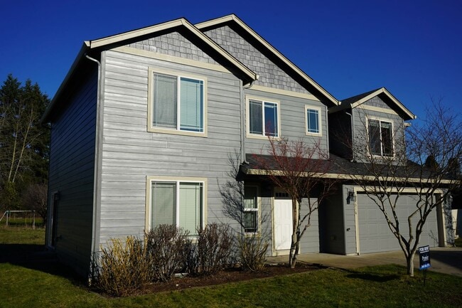 Photo - 4316 NE 58th Cir