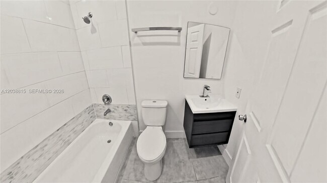 Photo - 11576 NW 42nd St Unidad 11576