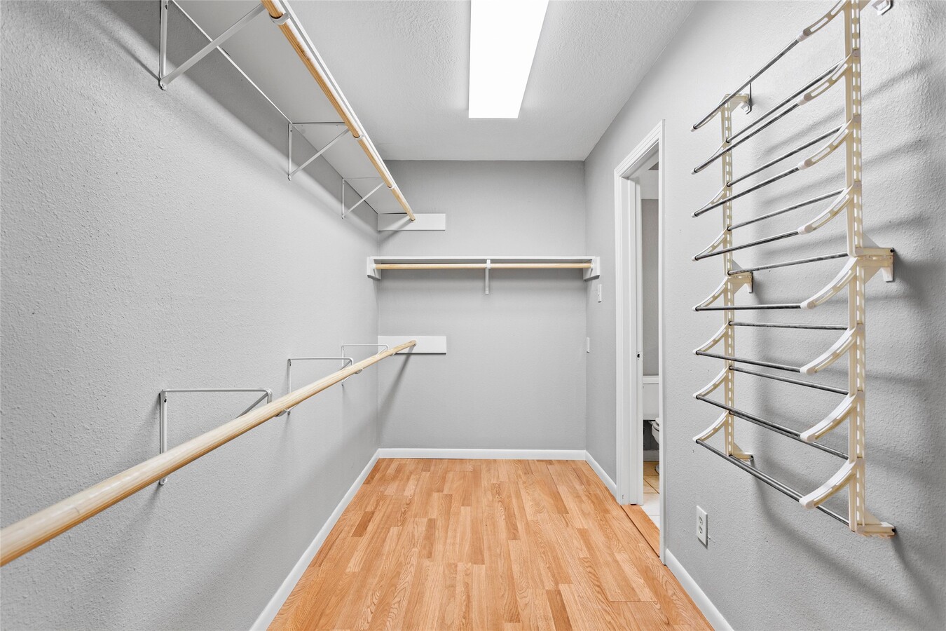 Photo - 302 S Hardie St