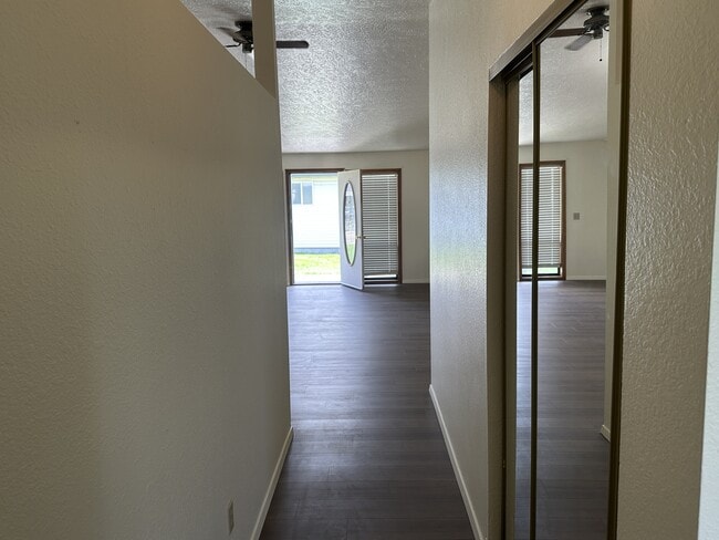 202 Fern Ln