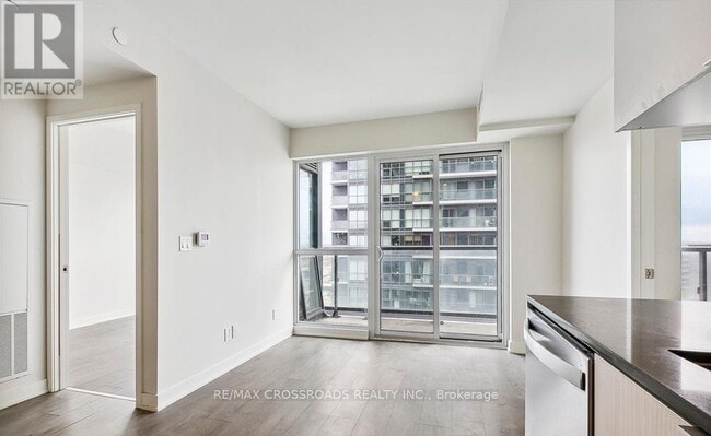 Photo - 2 Sonic Way Unit 903