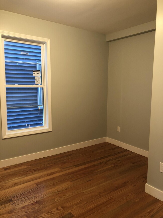 Photo - 19 Washburn St Unidad 2