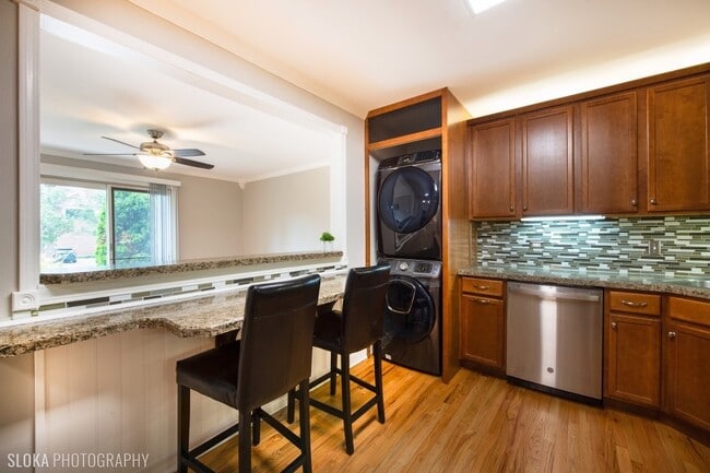 Photo - 300 Opatrny Dr Unit 112