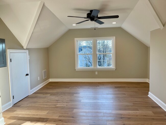 Photo - 308 Cooper St