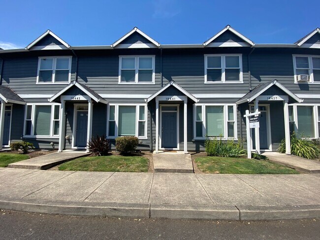 Beaverton Townhome + 1 car Garage - 2 Bedr... - Beaverton Townhome + 1 car Garage - 2 Bedr...