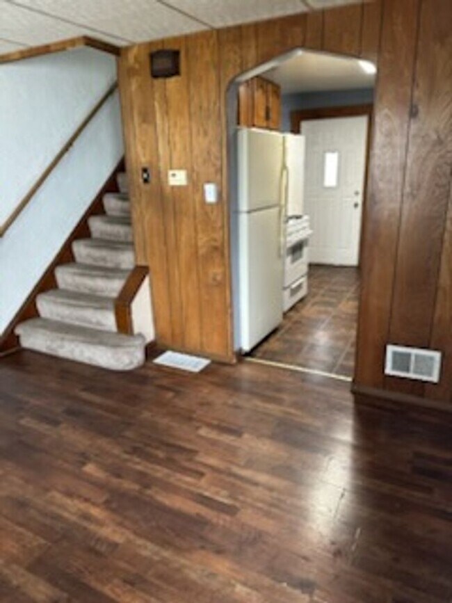 Photo - 3333-3335 Parkview Ave