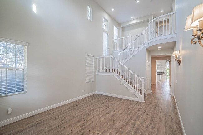 Photo - Spacious 4-Bedroom Home with Downstairs Bed/Bath & Full Community Access in Valencia!