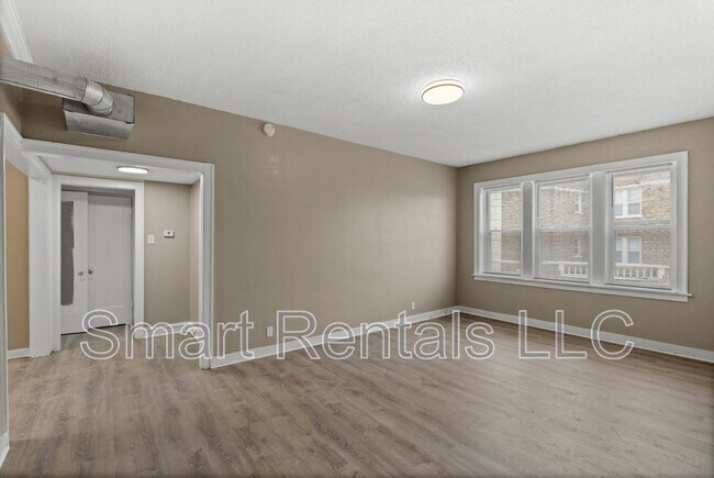 Photo - 4209 Ellenwood Ave