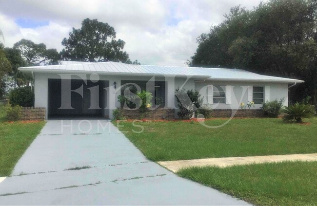 Building Photo - 202 SW Reynolds Ave