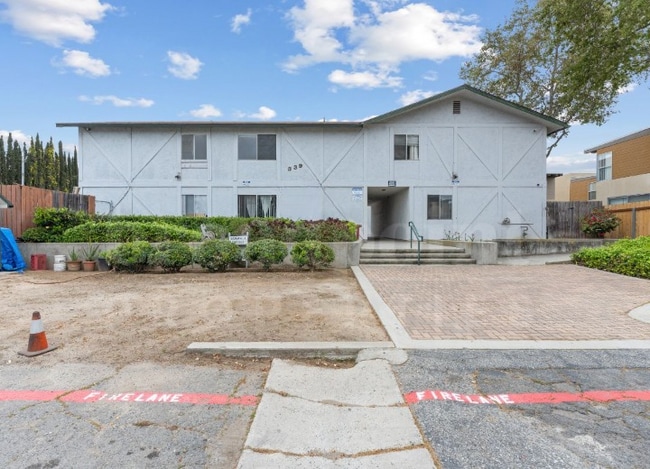 339 W 15th Ave Apts