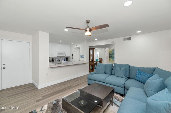 Photo - 5221 N 24th St Unit 106