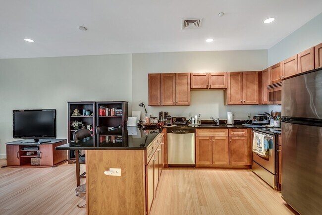 Photo - 99 Chestnut Hill Ave Unit 316