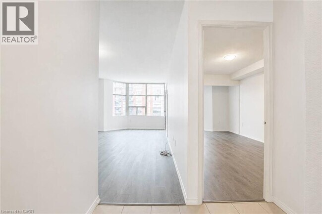 Photo - 1270 Maple Crossing Blvd Unit 606