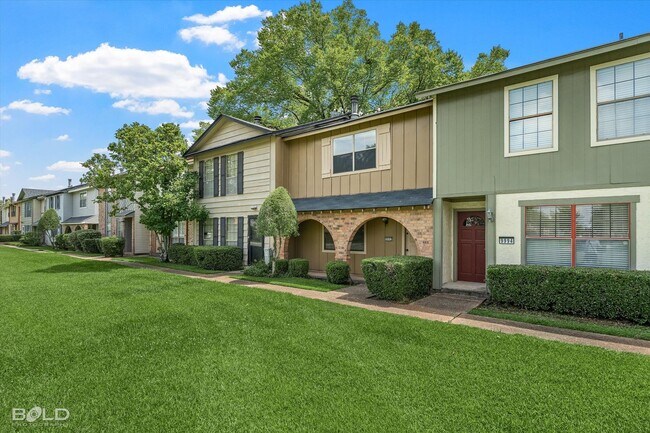 Photo - Cute 2bd Townhouse with covered parking