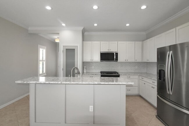 Photo - Milano Annual Home for Rent