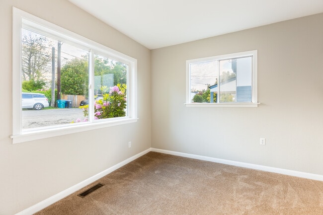 Bedroom 1 - 5246 21st Ave SW