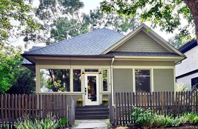 Photo - 405 N 5th St Casa