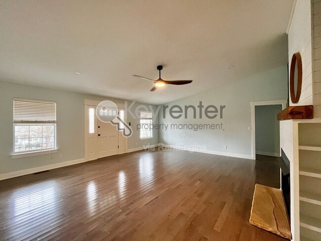 Photo - 6011 Barkley Creek Dr