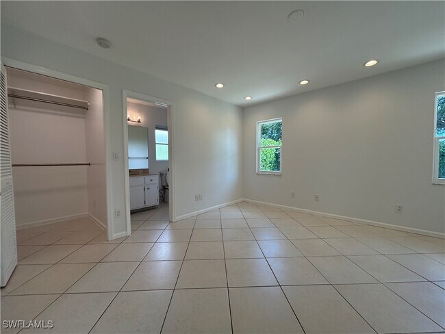 Photo - 772 100th Ave N