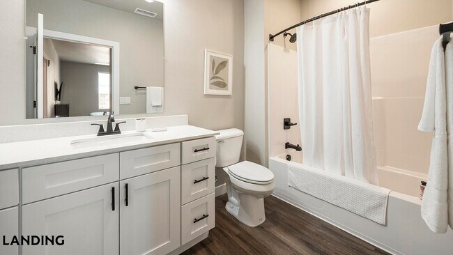 Photo - 2445 Estrella Pkwy Unidad 3003