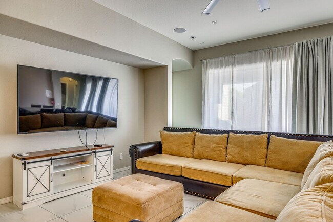 Photo - 22264 E Pecan Ln Unidad SI ID1596257P