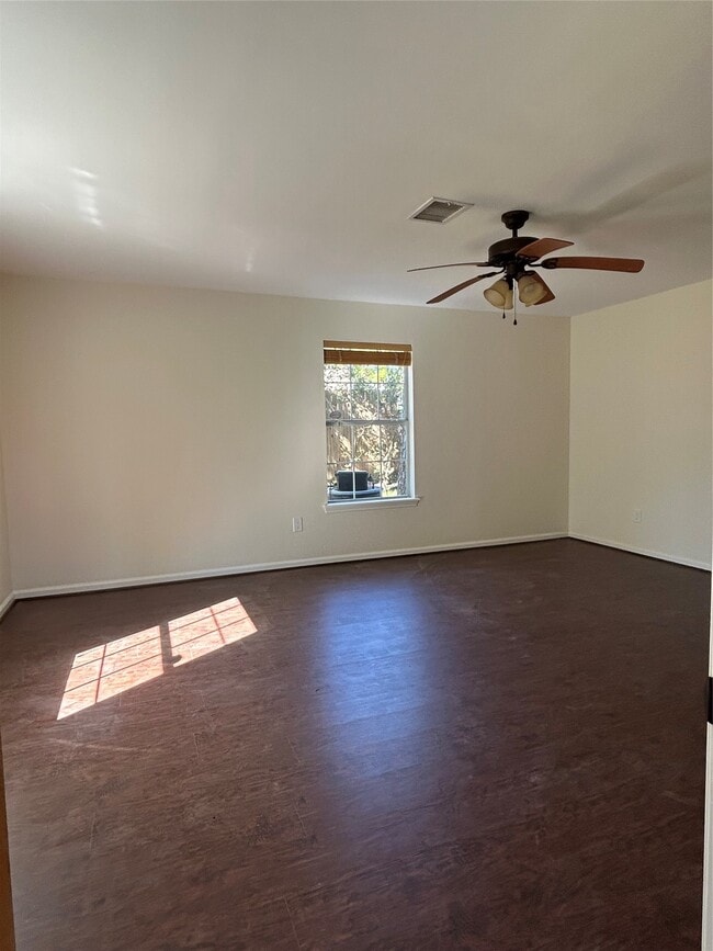 Photo - 827 Monte Cello St