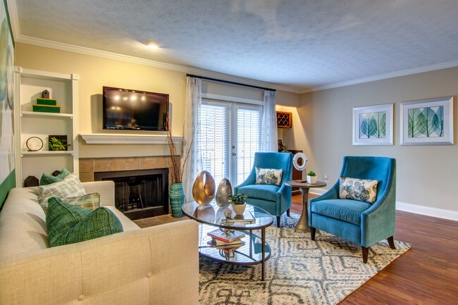 Residences at Vinings Mountain