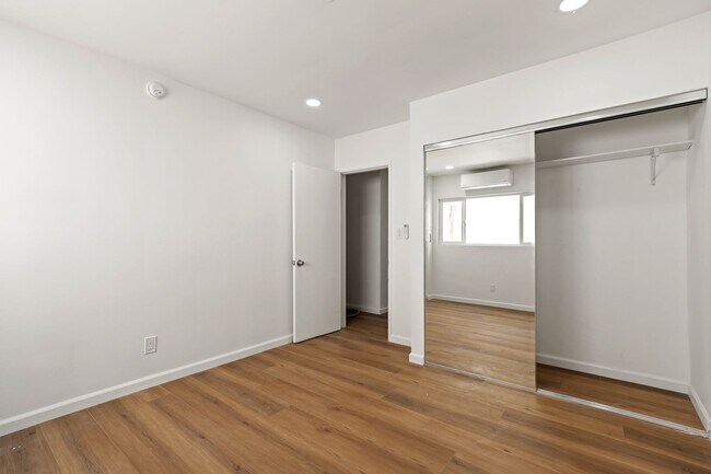 Photo - Romaine Heart by Wiseman