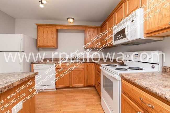 Photo - 3181 SW Sharmin Ln House