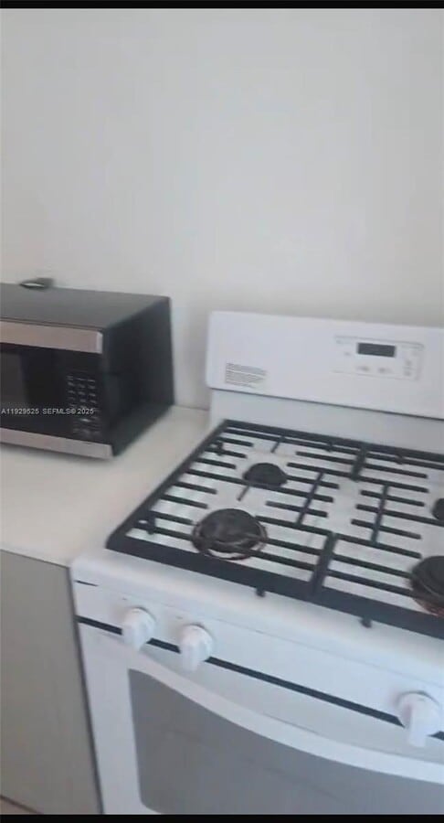 Photo - 2220 Calais Dr Unit 4