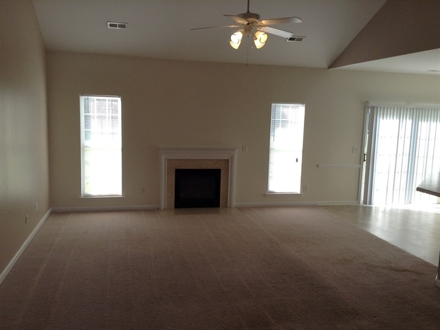 4235 Lindsey Ln