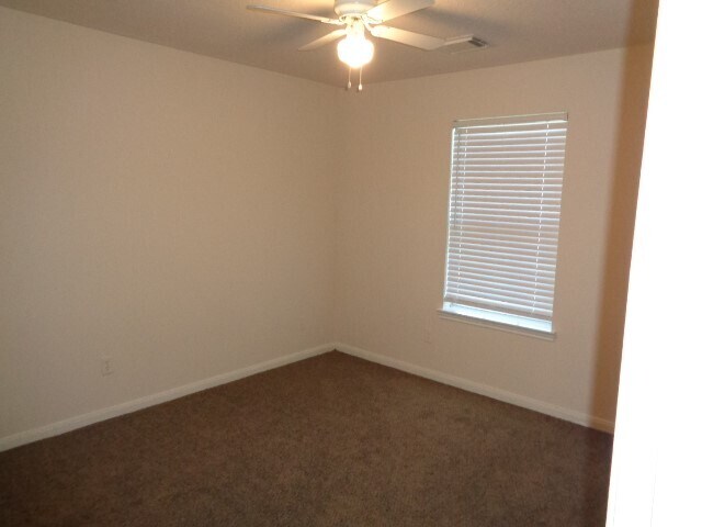 Photo - 12079 La Salle Oaks