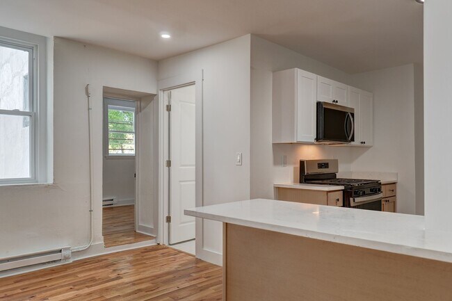 Photo - 522 Elm St Unidad Apt 2