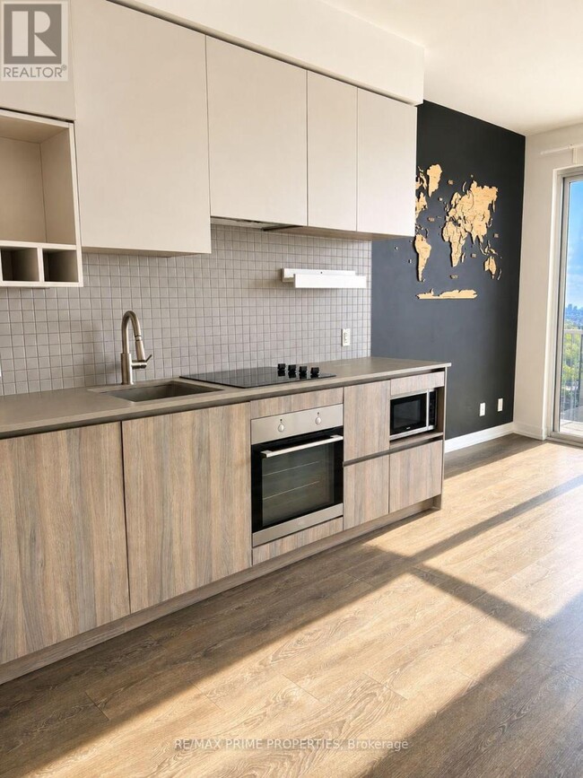 Photo - 950 Portage Pkwy Unit 2307