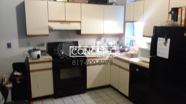 Photo - 30 S Huntington Ave Unit 3