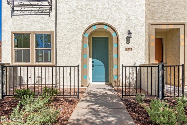 Photo - 1871 E Hampton Ln