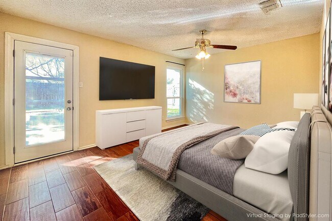 Building Photo - 8705 Clearbrook Trail