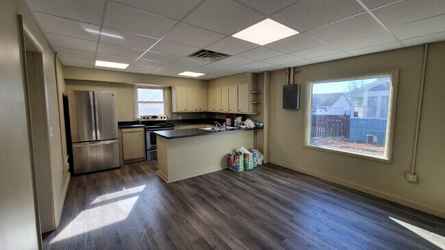 Photo - 3 bed 1.5 bath duplex Close to UWEC!