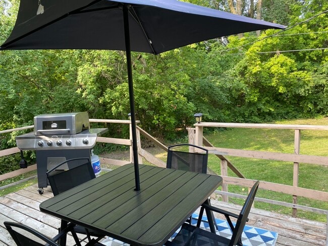 Photo - 6939 Centerville Rd