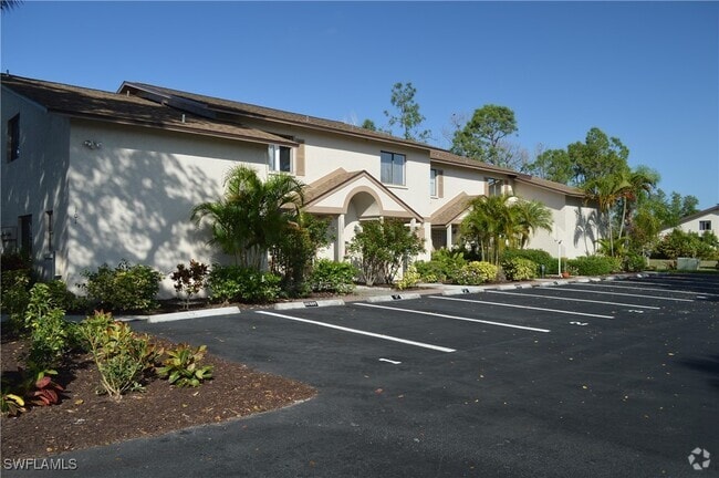 Building Photo - 26560 Southern Pines Dr Rental