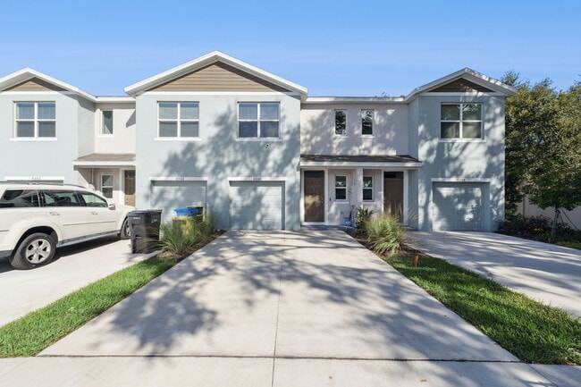 Building Photo - 6356 Sophie Oaks Ct