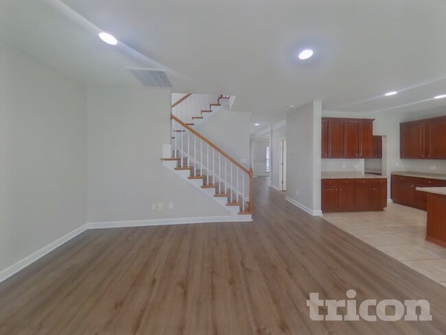 Photo - 3215 Shadowy Retreat Dr